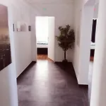 Ost I Free Parking I Self Check-in Мотель