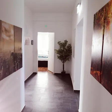 Ost I Free Parking I Self Check-in