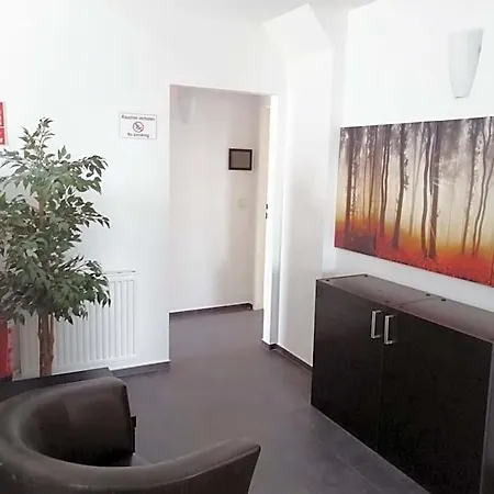 Motel Ost I Free Parking I Self Check-in 3*