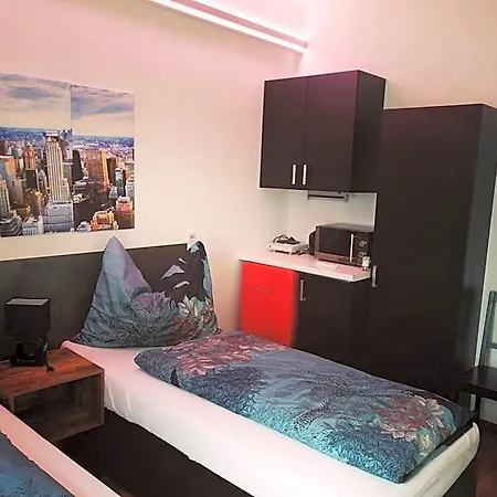 Motel Ost I Free Parking I Self Check-in 3*