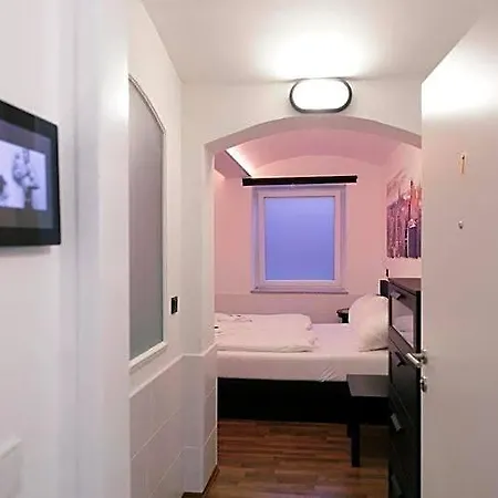 Ost I Free Parking I Self Check-in Motel