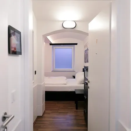 Ost I Free Parking I Self Check-in Motel 3*