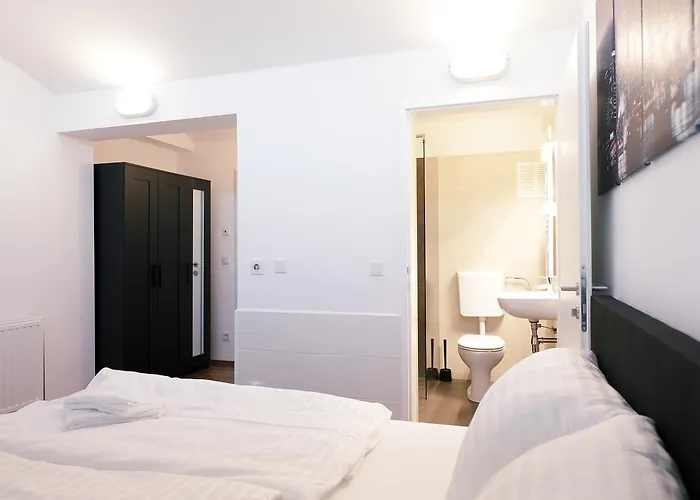 Motel Ost I Free Parking I Self Check-in 3*