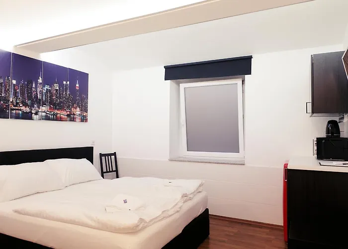 Motel Ost I Free Parking I Self Check-in